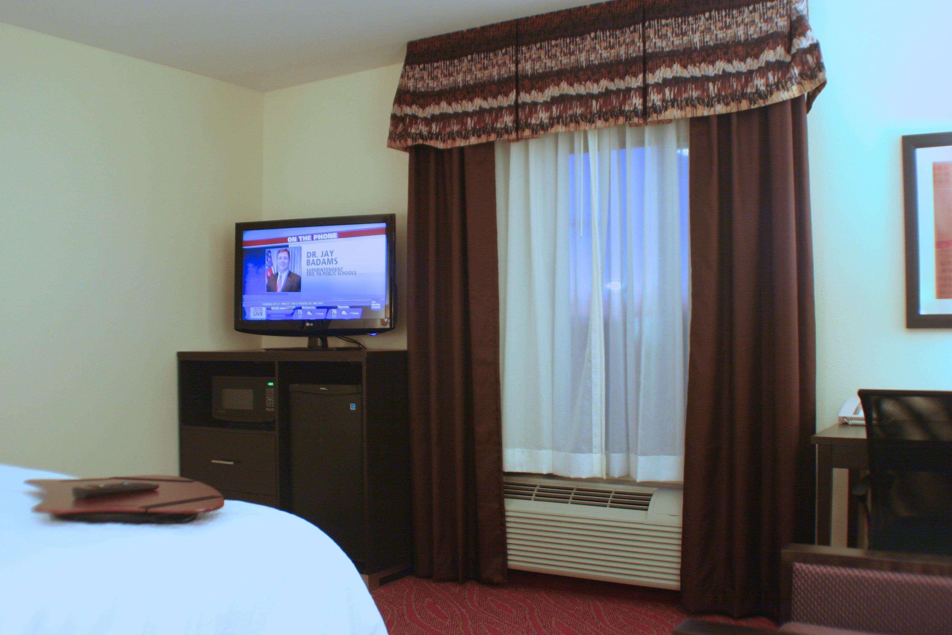 Hampton Inn Limerick Esterno foto