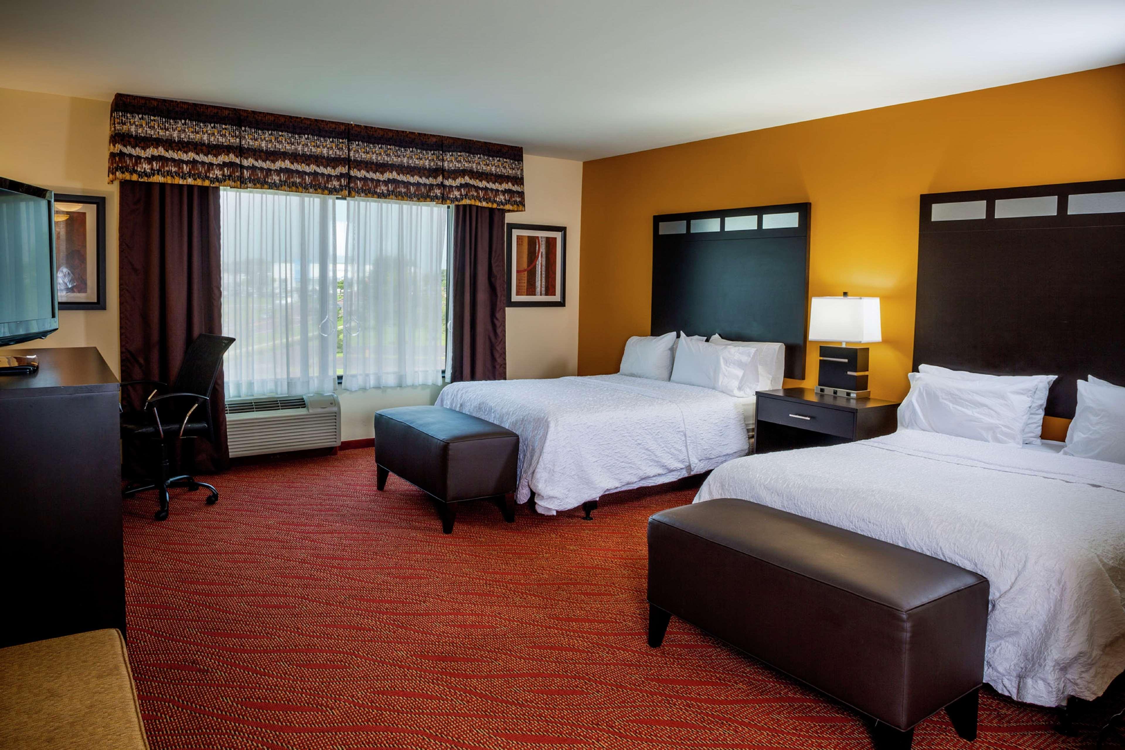 Hampton Inn Limerick Esterno foto
