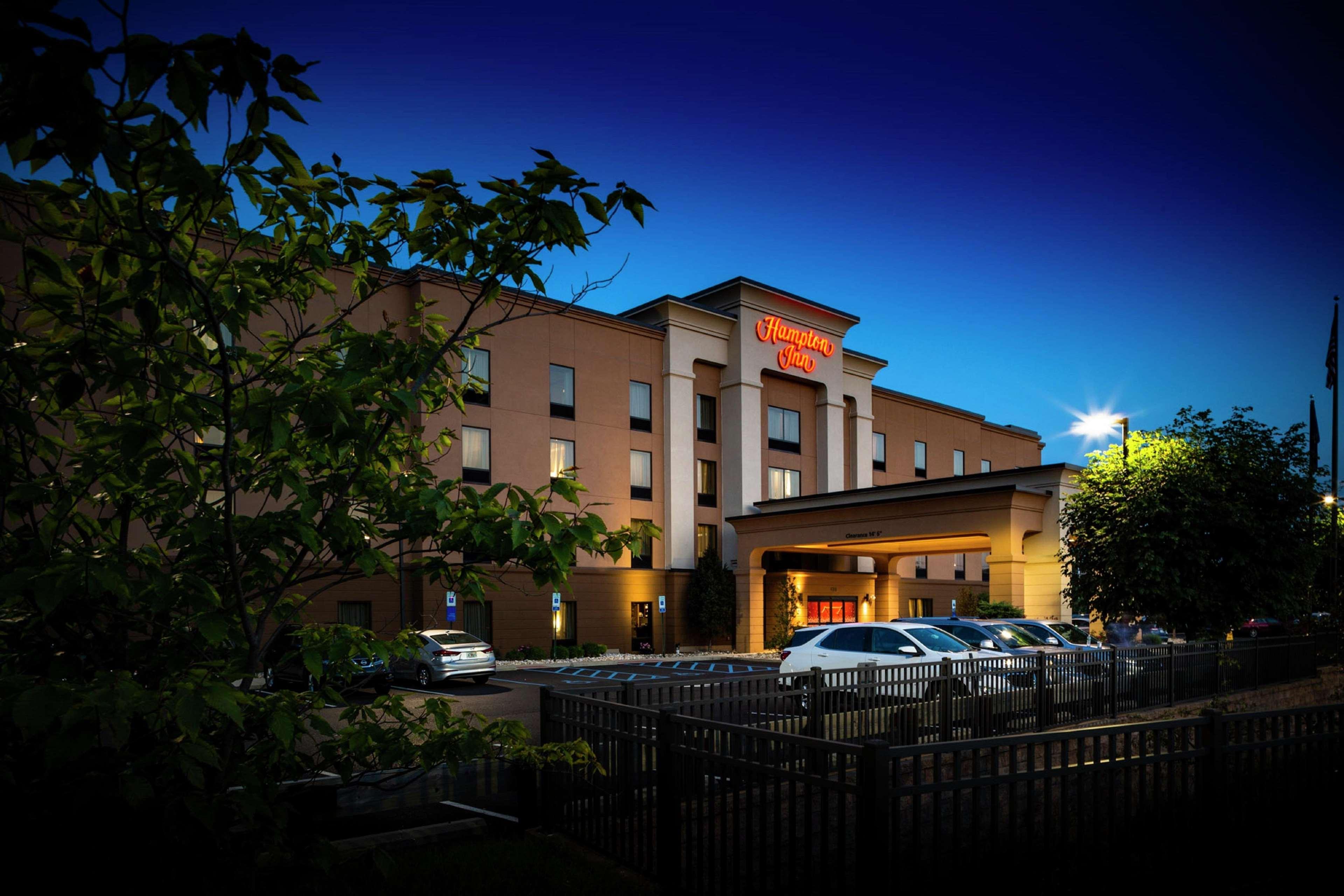 Hampton Inn Limerick Esterno foto