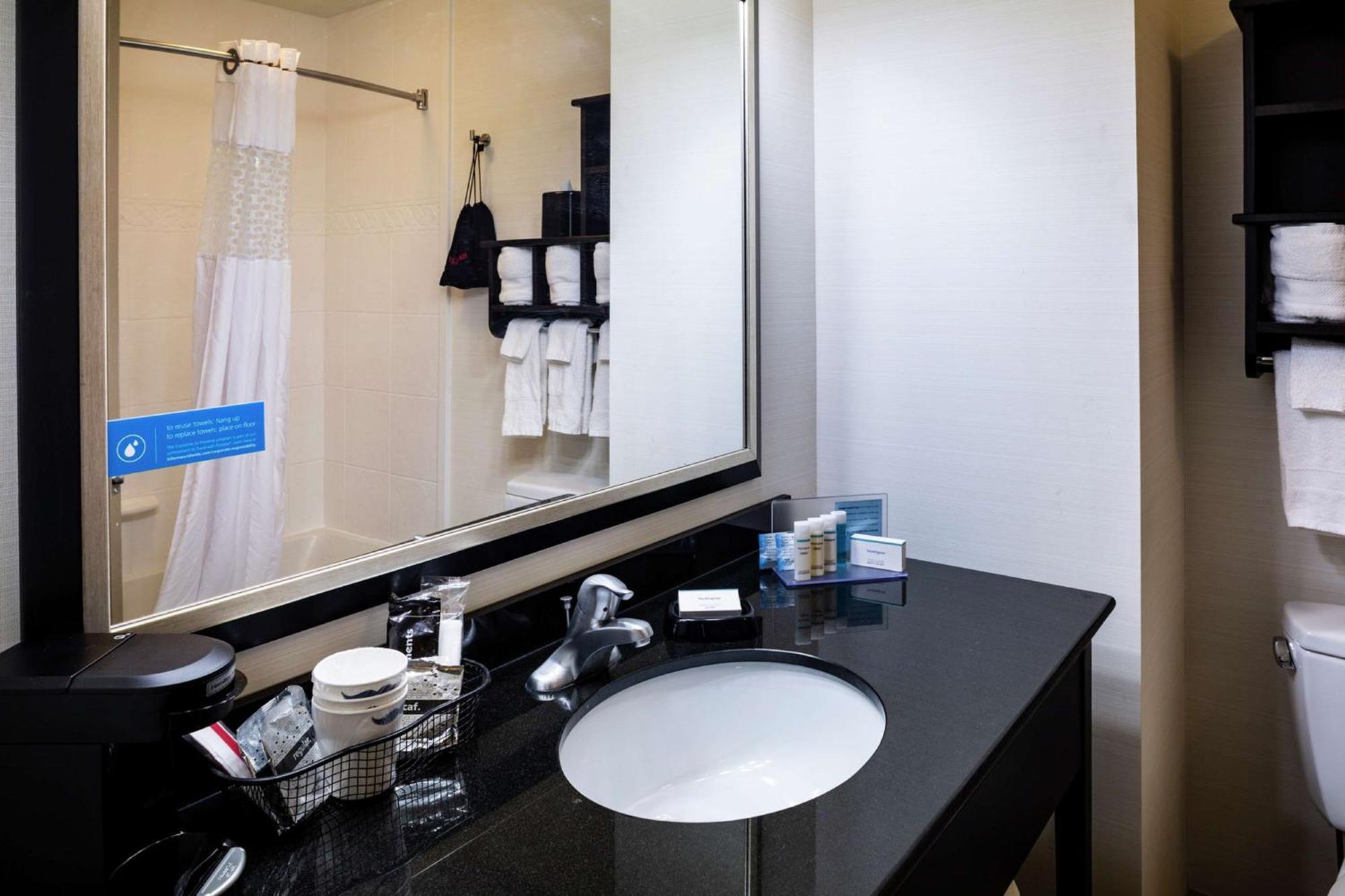 Hampton Inn Limerick Esterno foto