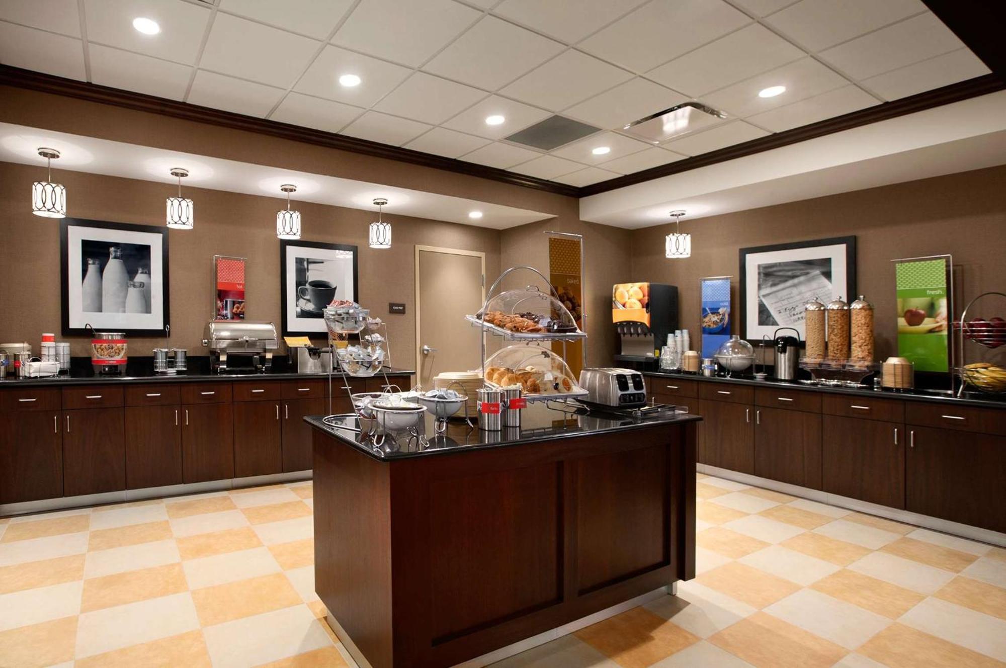 Hampton Inn Limerick Esterno foto
